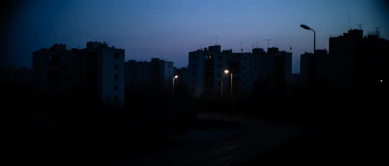 Масштабный сбой в электросетях: тысячи жителей Донецка погрузились во тьму